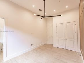 8200 SW 62nd Ave, Miami FL 33143