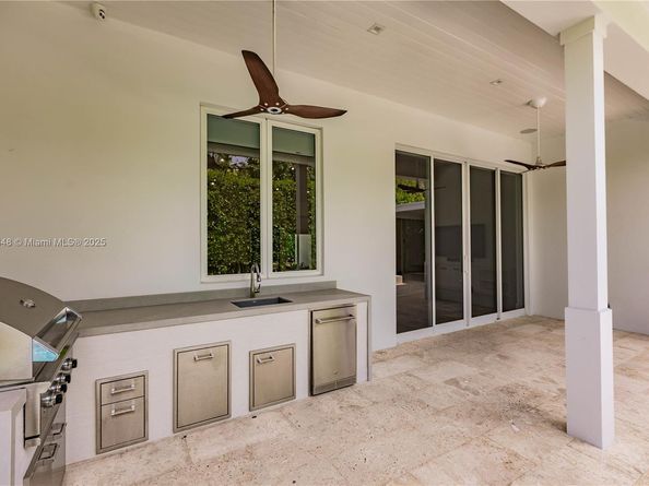 8200 SW 62nd Ave, Miami FL 33143