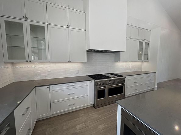 8200 SW 62nd Ave, Miami FL 33143