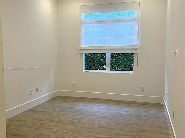 8200 SW 62nd Ave, Miami FL 33143