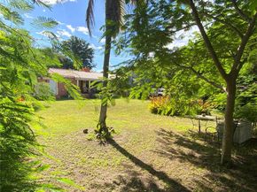 7901 SW 72nd Ave, Miami FL 33143