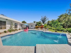 1960 SW 51st Ter, Plantation FL 33317