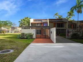 7601 SW 105th Ave, Miami FL 33173