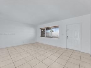 1450 NE 170th St 211, North Miami Beach FL 33162