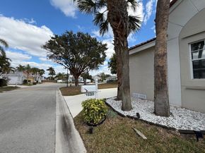 10285 Allegro Dr, Boca Raton FL 33428