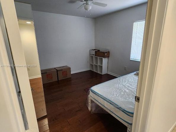 1601 SW 128th Ter 109A, Pembroke Pines FL 33027