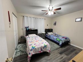 1325 N 15th Ave 23, Hollywood FL 33020