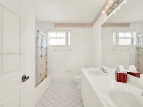 21232 SW 94th Ct, Cutler Bay FL 33189