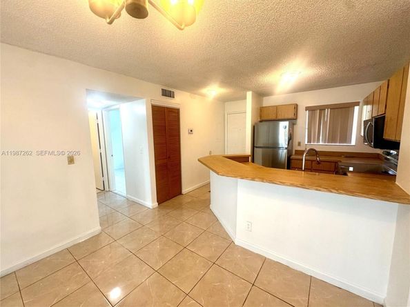 8750 N Sherman Cir 202, Miramar FL 33025