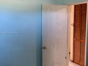 7970 NW 176th St, Hialeah FL 33015