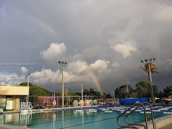 7970 NW 176th St, Hialeah FL 33015