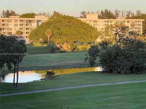 2851 S Palm Aire Dr 506, Pompano Beach FL 33069
