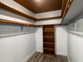 4888 NW 8th Ct, Plantation FL 33317