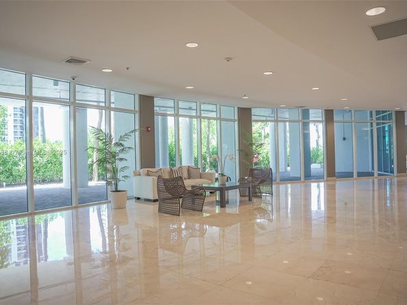 6515 Collins Ave 1709, Miami Beach FL 33141