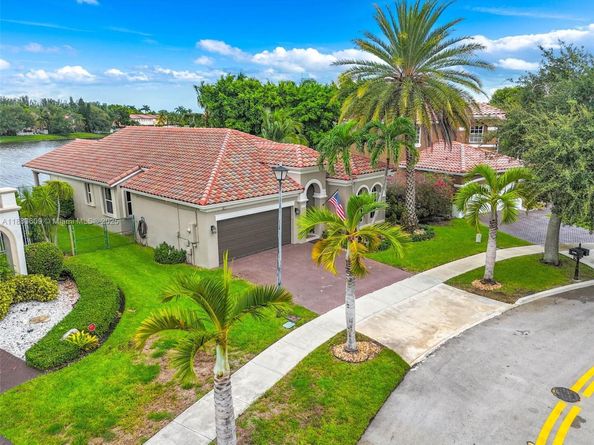 5250 SW 134th Ave, Miramar FL 33027