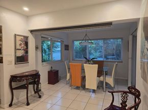2321 N 57th Ave, Hollywood FL 33021