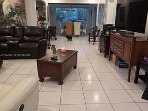 2321 N 57th Ave, Hollywood FL 33021