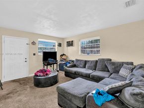 1900 NW 88th St, Miami FL 33147