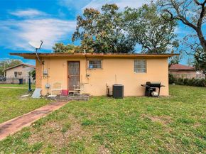 1900 NW 88th St, Miami FL 33147