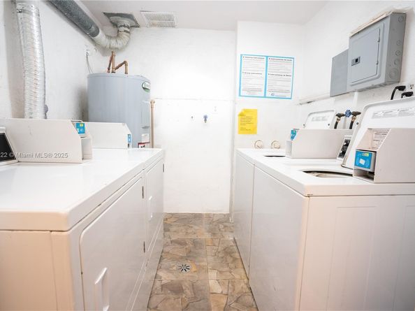 215 SE 3rd Ave 405C, Hallandale Beach FL 33009