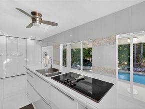 5451 NE 22nd Ave, Fort Lauderdale FL 33308