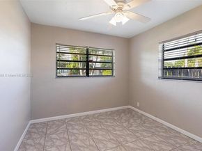 6416 N Grant St, Hollywood FL 33024