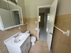 6416 N Grant St, Hollywood FL 33024