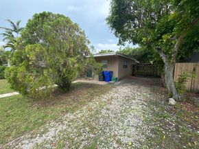 6416 N Grant St, Hollywood FL 33024