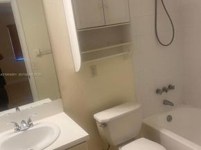 8600 SW 109th Ave 4220, Miami FL 33173