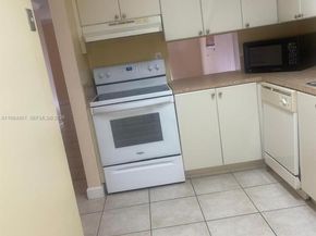 8600 SW 109th Ave 4220, Miami FL 33173