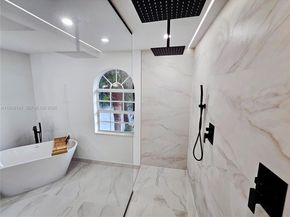 15843 SW 14th Ct, Pembroke Pines FL 33027