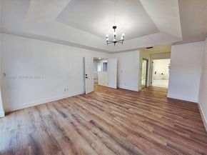 15843 SW 14th Ct, Pembroke Pines FL 33027