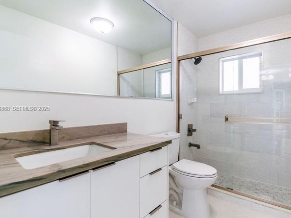 3425 SW 69th Ave, Miami FL 33155