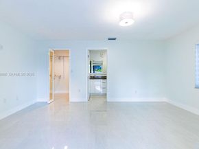 3425 SW 69th Ave, Miami FL 33155