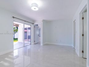 3425 SW 69th Ave, Miami FL 33155