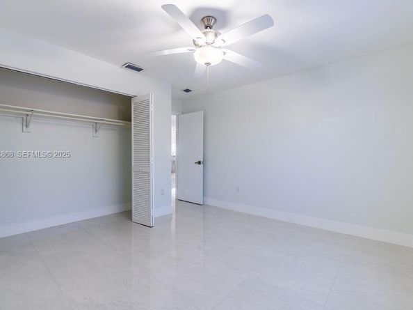 3425 SW 69th Ave, Miami FL 33155