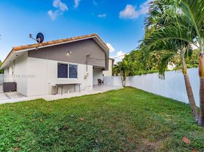3425 SW 69th Ave, Miami FL 33155