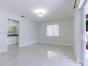 3425 SW 69th Ave, Miami FL 33155