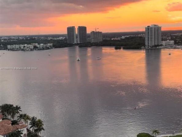1000 Island Blvd 2511, Aventura FL 33160