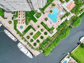 1000 Island Blvd 2511, Aventura FL 33160