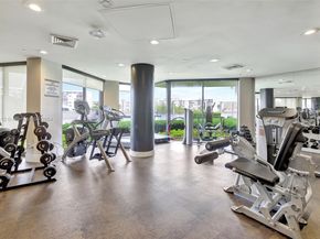 1000 Island Blvd 2511, Aventura FL 33160