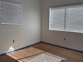 3551 NW 20th St, Miami FL 33142