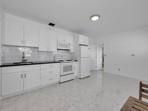 3551 NW 20th St, Miami FL 33142