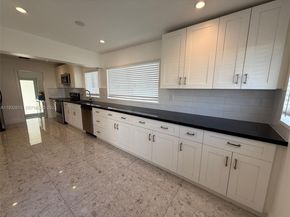 3551 NW 20th St, Miami FL 33142