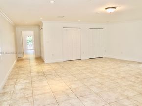 16335 SW 93rd St, Miami FL 33196
