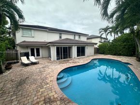 16335 SW 93rd St, Miami FL 33196