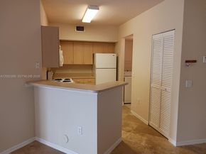 Undisclosed Address #A12002399, North Lauderdale FL 33068