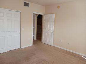 Undisclosed Address #A12002399, North Lauderdale FL 33068
