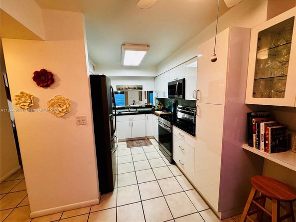 3500 Magellan Cir 714, Aventura FL 33180