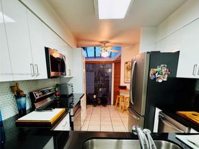 3500 Magellan Cir 714, Aventura FL 33180